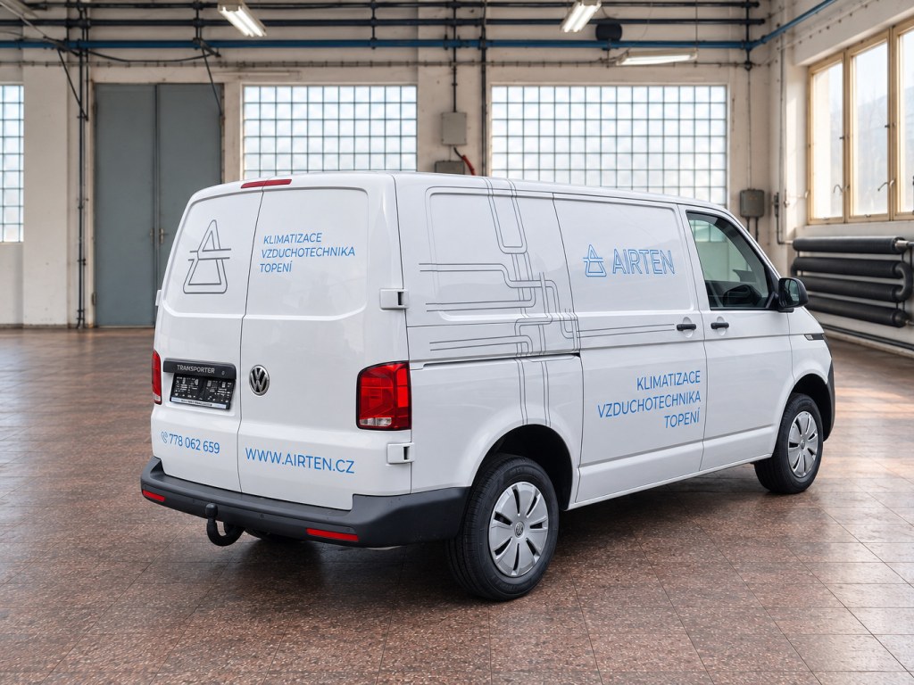 Transporter AIRTEN zezadu venku