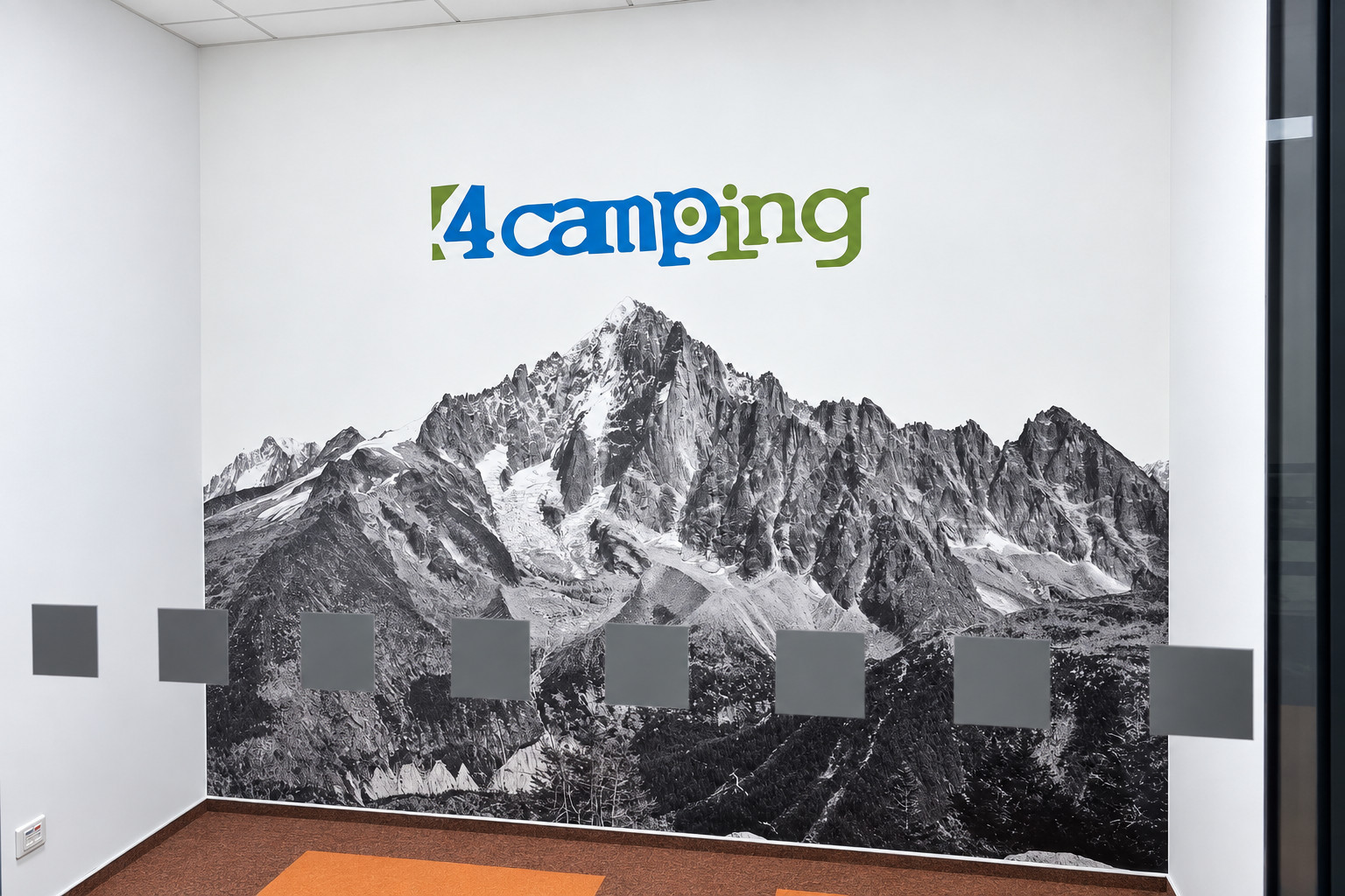 Fototapeta hor v zasedačce 4camping
