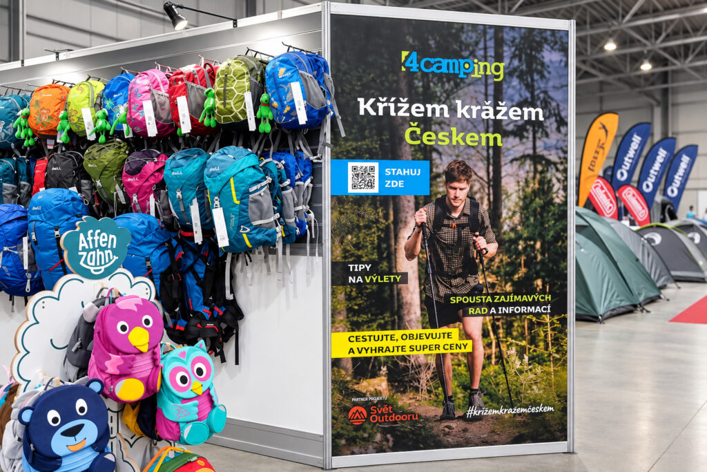 Interiérový panel prodejny 4camping