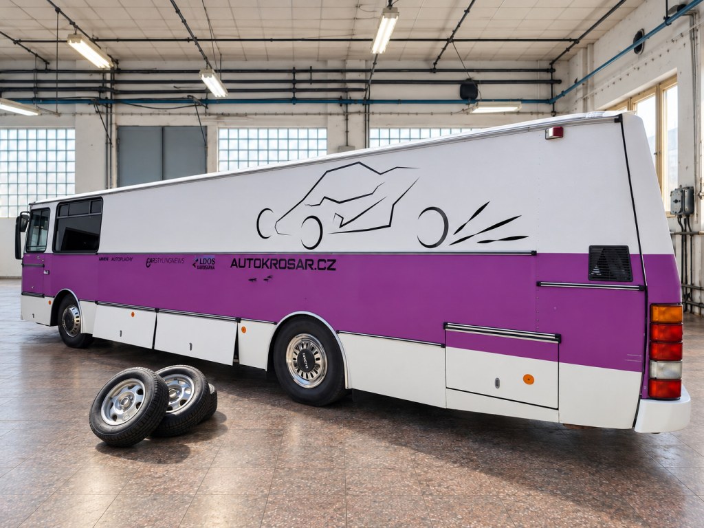 Polep autobusu Autokrosar – bok s logy partnerů