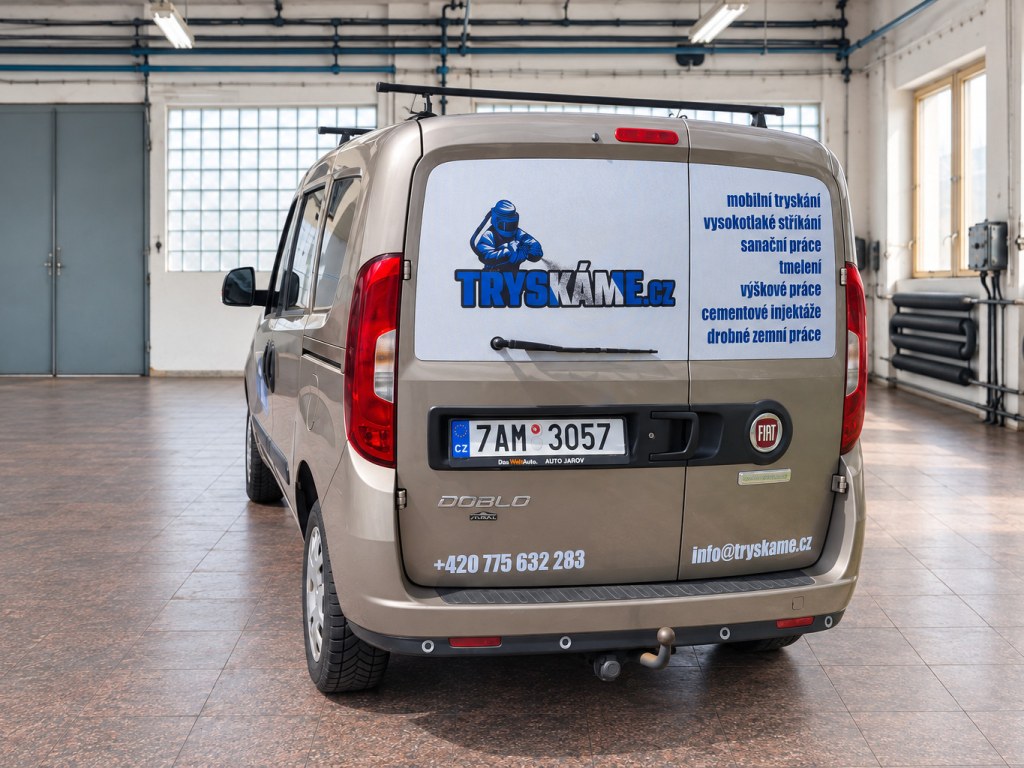 Doblo TRYSKÁME.cz – boční nápisy