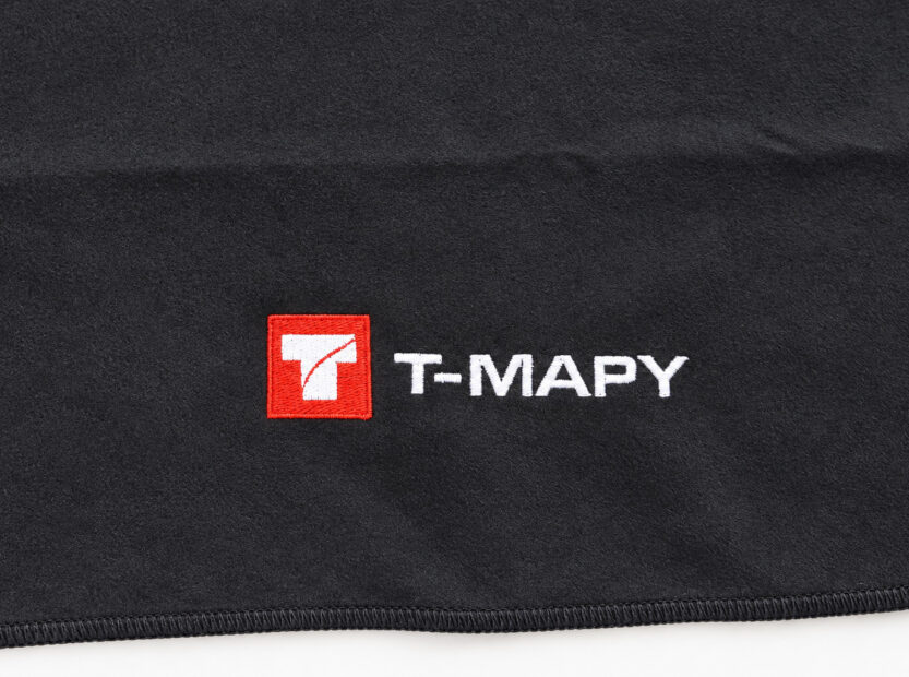 Ručník z mikrovlákna s výšivkou loga T-MAPY