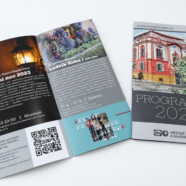Programová brožura 2023 rozevřená