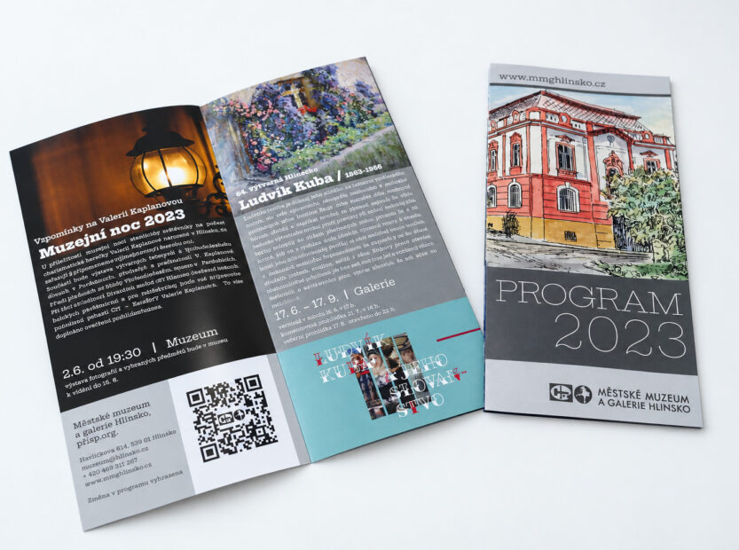Programová brožura 2023 rozevřená