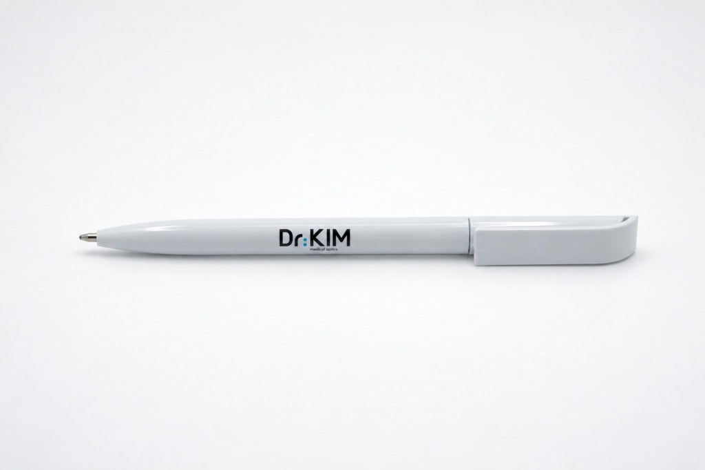Bílé propisky s potiskem Dr.KIM
