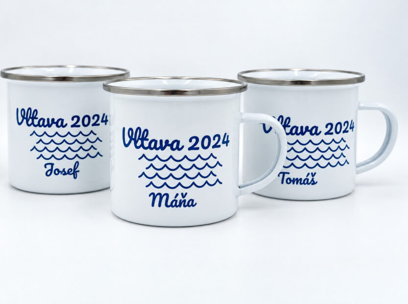 Smaltované plecháčky Vltava 2024 se jmény