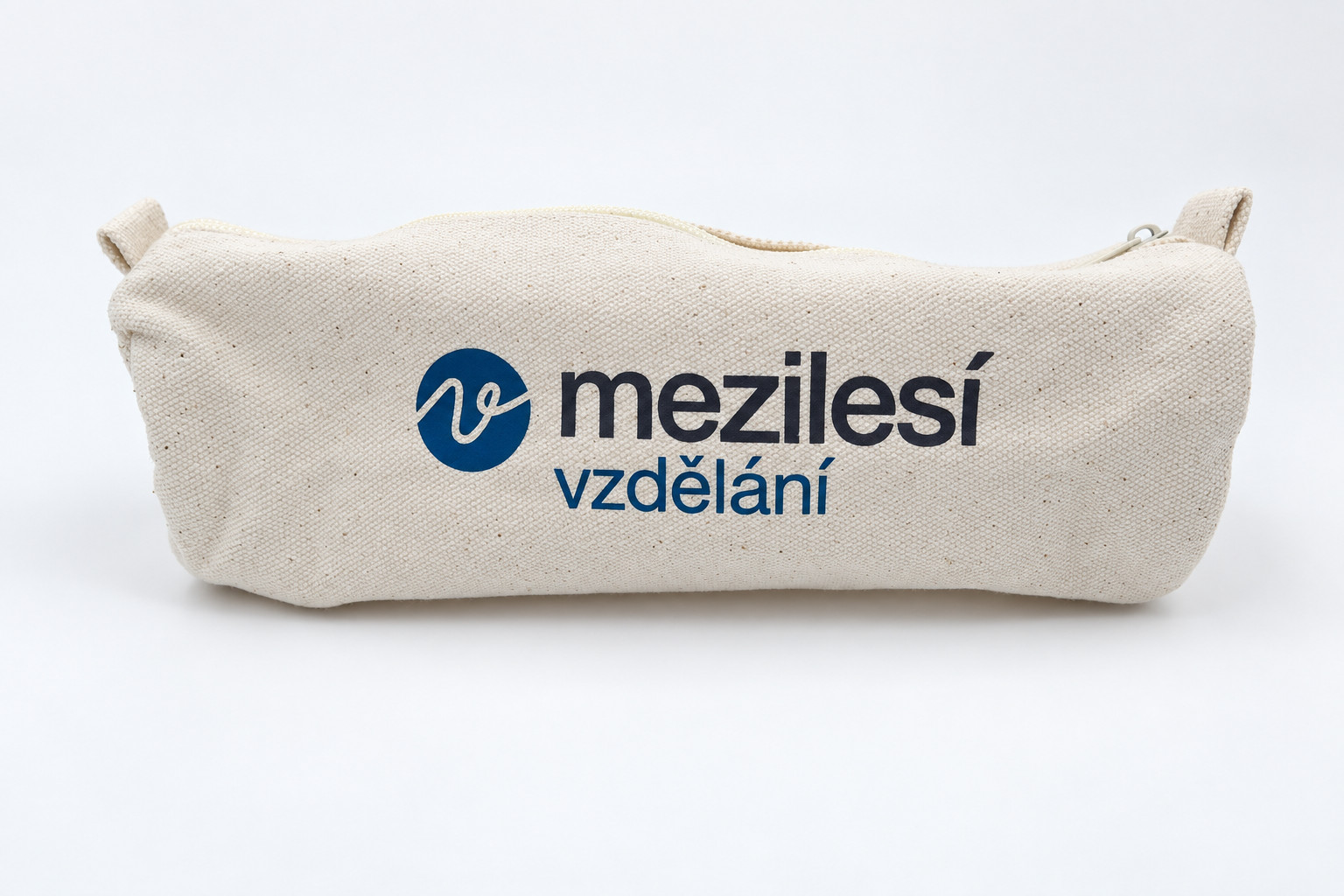 Plátěný penál s logem Mezilesí vzdělání