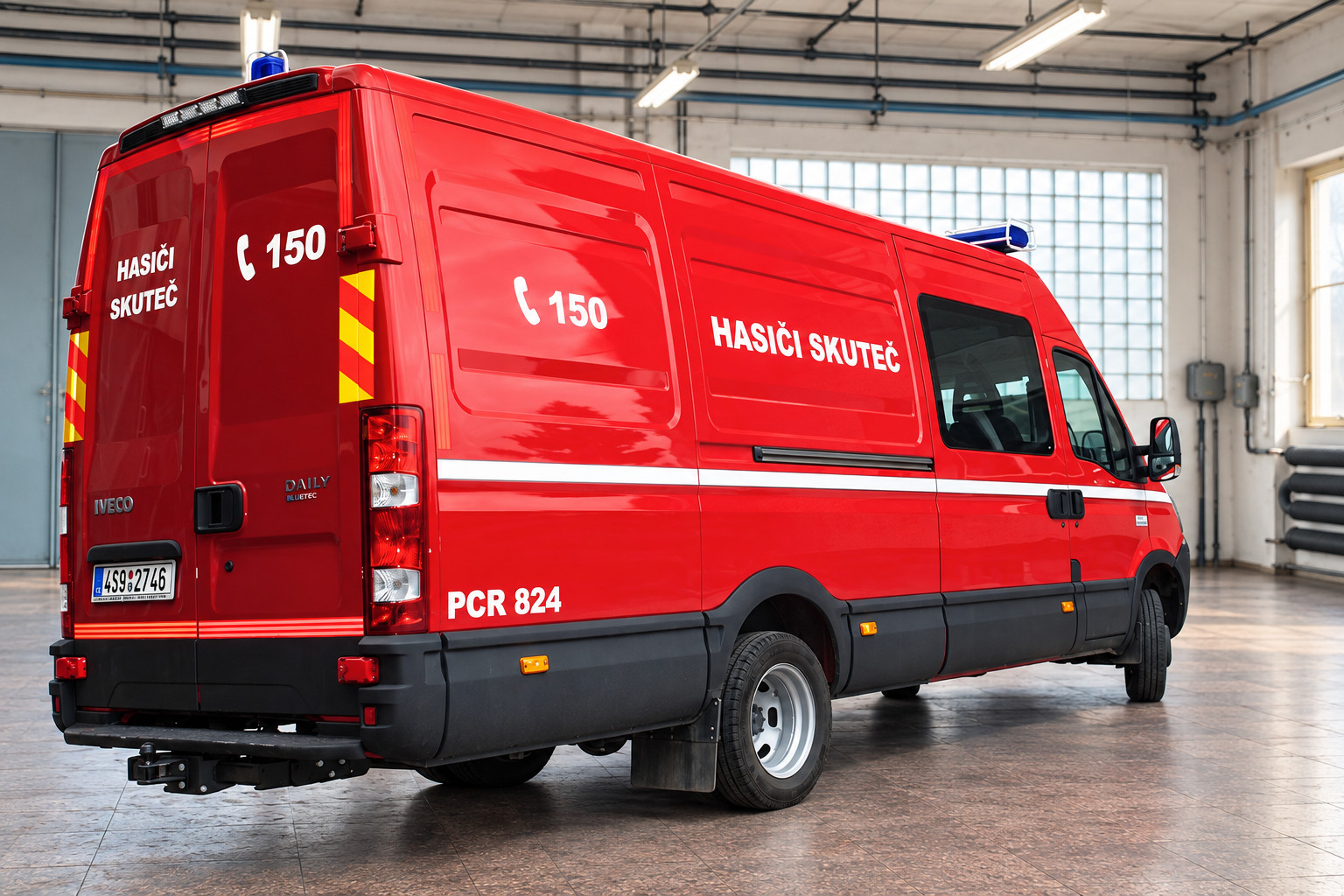 Iveco hasičů Skuteč – boční nápisy