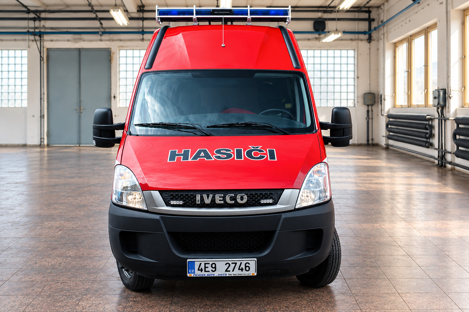 Hasičský vůz Skuteč – zadní pohled